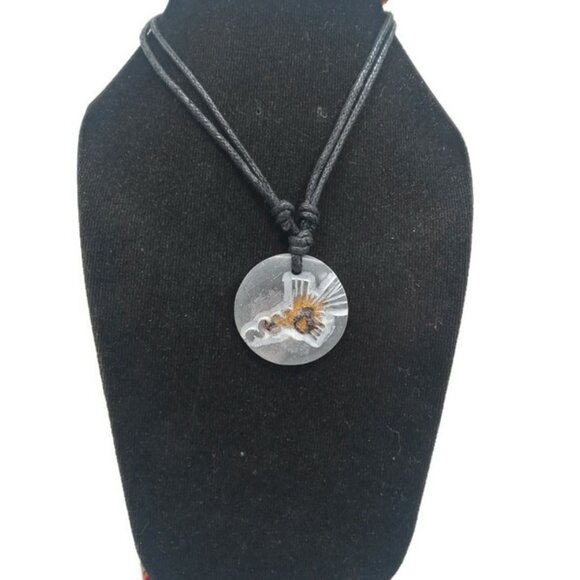 Peruvian Woven Necklace Macrame Thread Natural Stone Nazca Lines - Picture 1 of 8